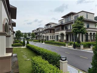 Suất ngoại giao quỹ căn biệt thự kansen vallley hoà lạc