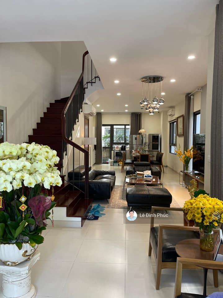 Trung tâm, phân lô, 69m2x4t, mt 5m, ô tô tránh, đường chính, vừa ở vừa kinh doanh, giá rẻ 19.8 tỷ