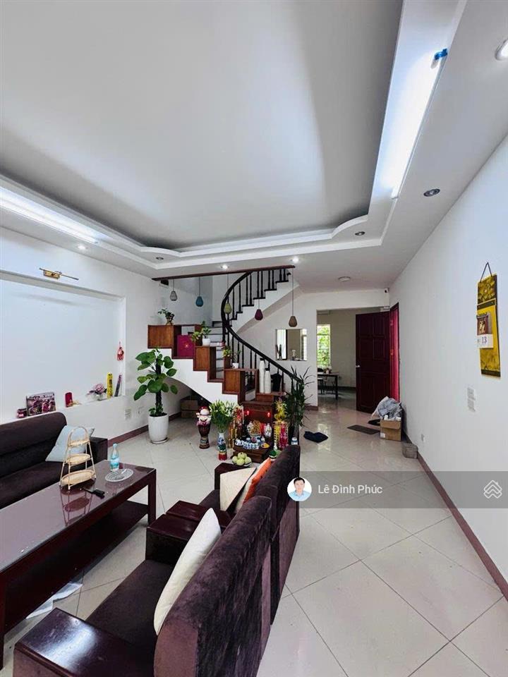 Mặt phố đền lừ ii, 90m, mặt tiền rộng, vỉa hè, văn phòng kinh doanh, 29 tỷ