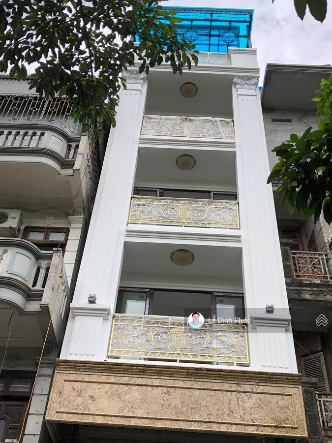 Kim đồng 90 m2, 7 tầng, thang máy, vỉa hè, kinh doanh 36 tỷ