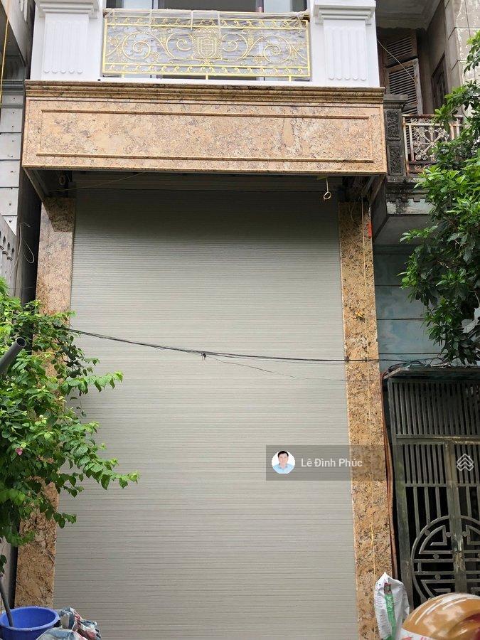 Kim đồng 90 m2, 7 tầng, thang máy, vỉa hè, kinh doanh 36 tỷ