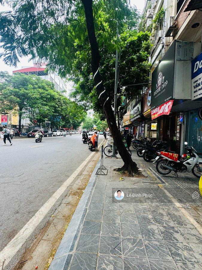 Mặt phố trần đại nghĩa 55 m2, 5 tầng, thang máy, vỉa hè, kinh doanh 60 triệu/tháng, hơn 40 tỷ