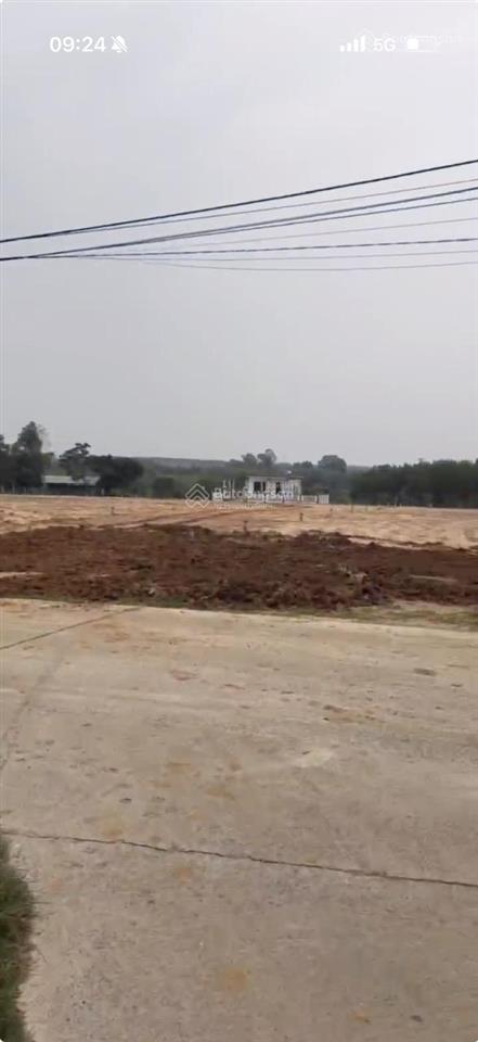 Đất thổ cư, phân lô, gần uỷ ban, trung tâm hành chính, giá rẻ cho nhà đầu tư  0375 624 ***
