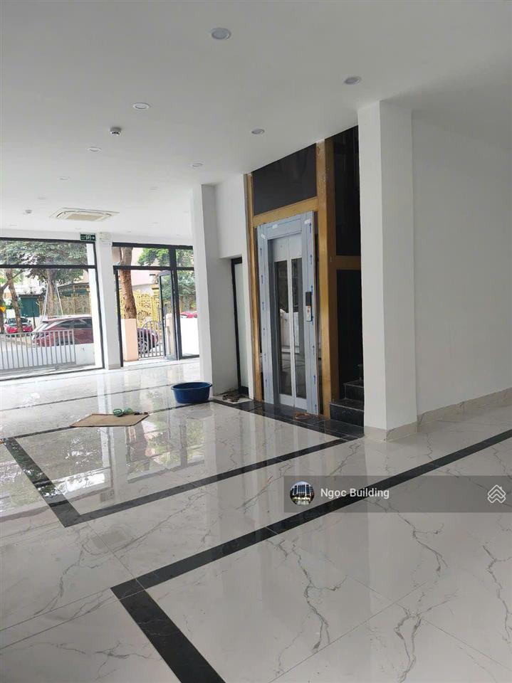 Chính chủ cho thuê gấp biệt thự trung hòa nhân chính  nguyễn thị định. dt 160m x 5t. giá 61 triệu