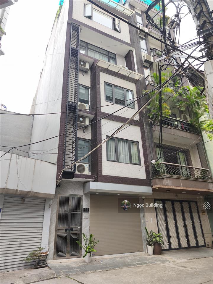 Cho thuê nhà khu trung kính  phường yên hoà  quận cầu giấy. dt 76m x 5t. giá 20 triệu