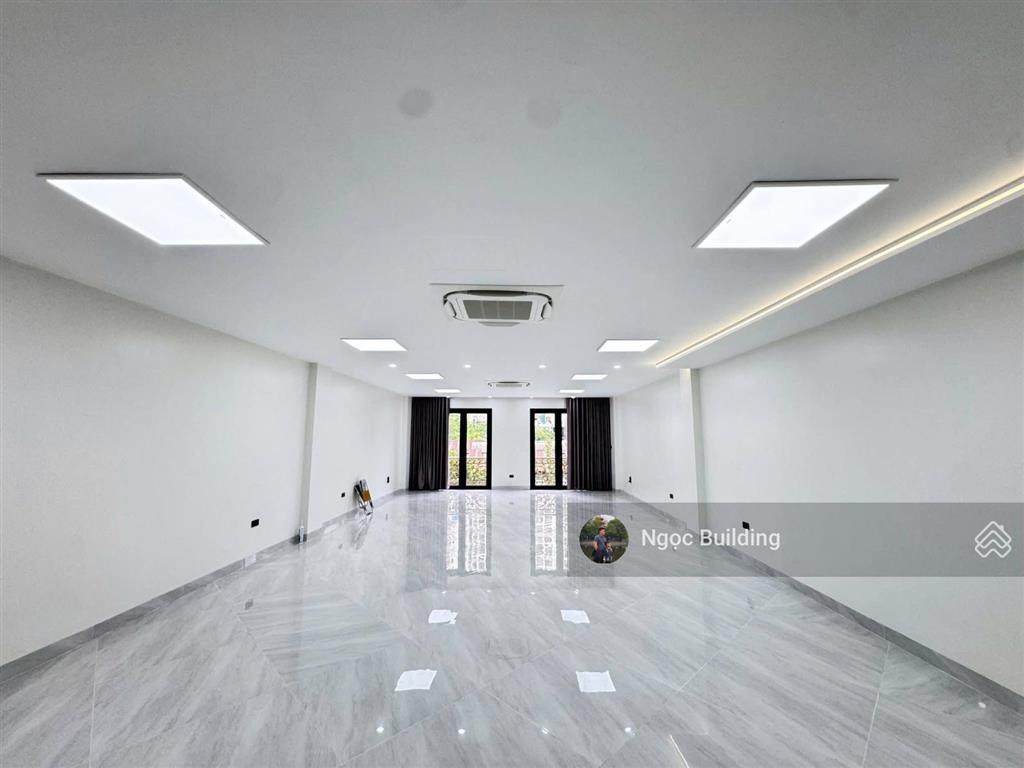 Chính chủ cần bán gấp nhà mặt phố trung hòa  lưu quang vũ  vũ phạm hàm. dt 107m x 6t. giá 54 tỷ