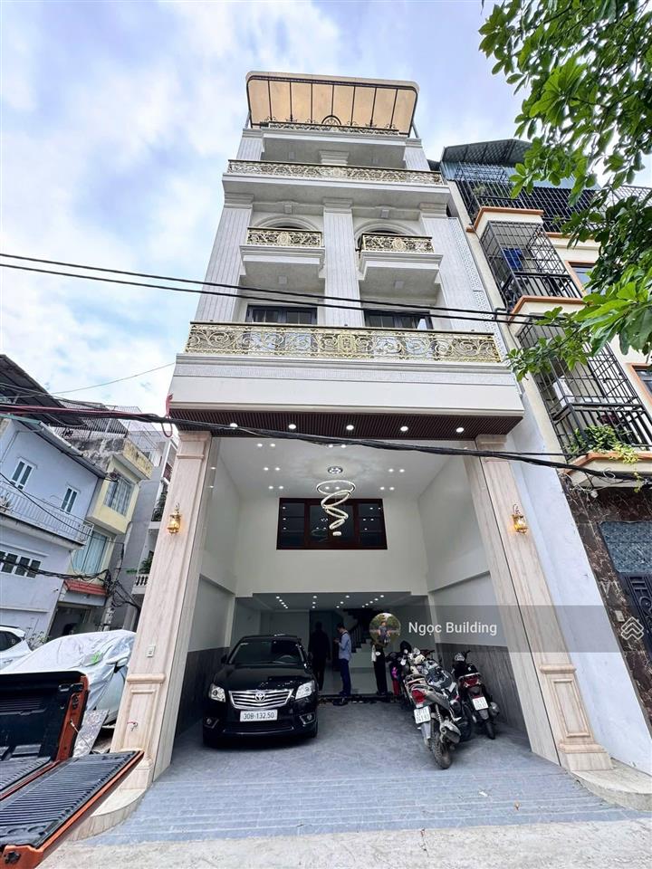 Chính chủ cần bán gấp nhà trung kính  đtm trung yên, quận cầu giấy. dt 41m x 7t. giá 16,2 tỷ