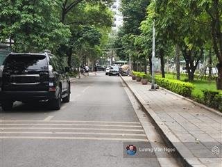 Cho thuê nhà nguyên căn  số 10n8b nguyễn thị thập  thanh xuân. dt 95m2 x 5t. giá 45 triệu