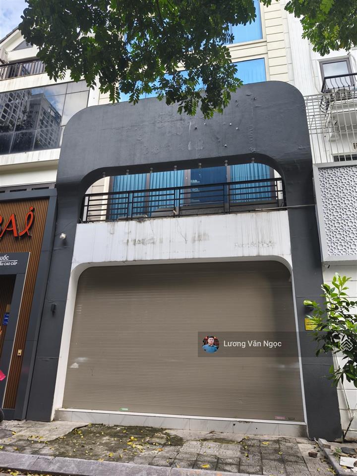 Chính chủ cho thuê nhà mặt phố số 18 lưu quang vũ  phường yên hoà mới. dt 90m2 x 5t