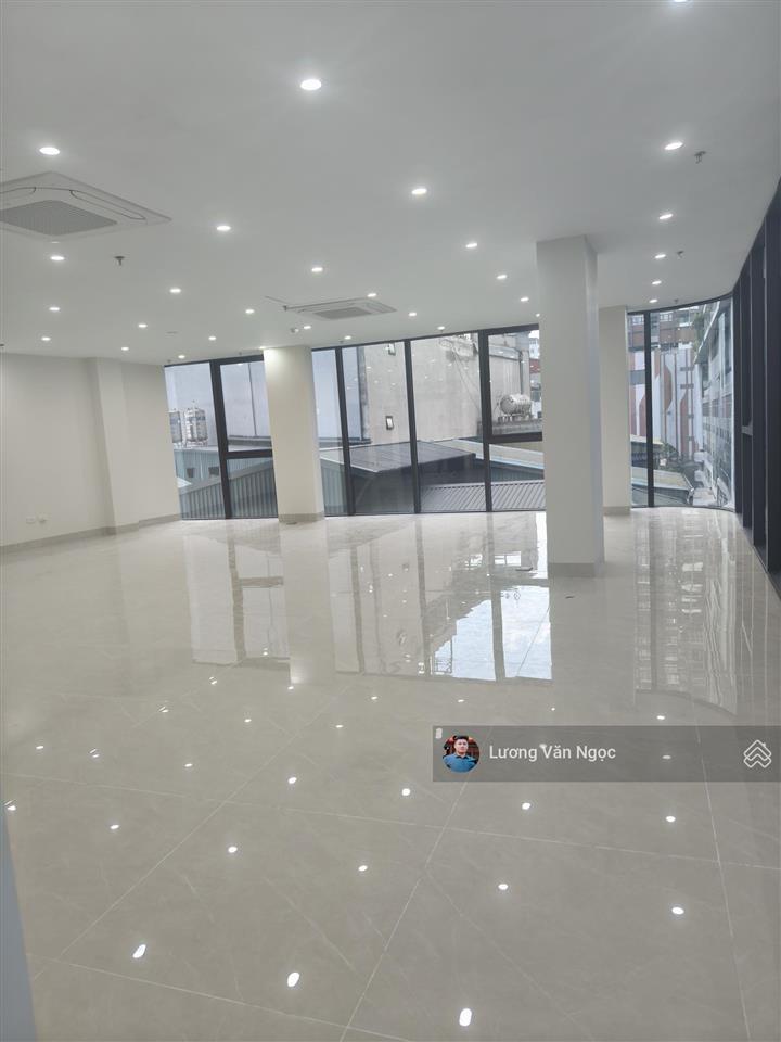 Chính chủ cho thuê tòa văn phòng trung yên 10, phường yên hòa. dt 100m2 x 8t. giá 80 triệu