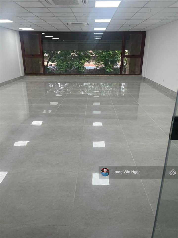 Cho thuê gấp nhà 6,5 tầng số 15 lô 2a, kđt trung yên 11  p. yên hoà. dt 110m2 x 6,5t. giá 50 tr/th