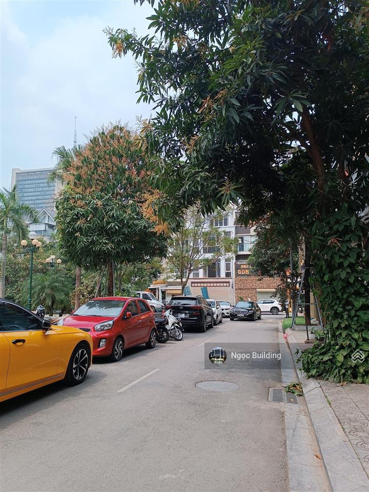 Cần cho thuê gấp liền kề 3b khu a10 nguyễn chánh, nam trung yên. dt 91m2 x 5t. giá 42 triệu