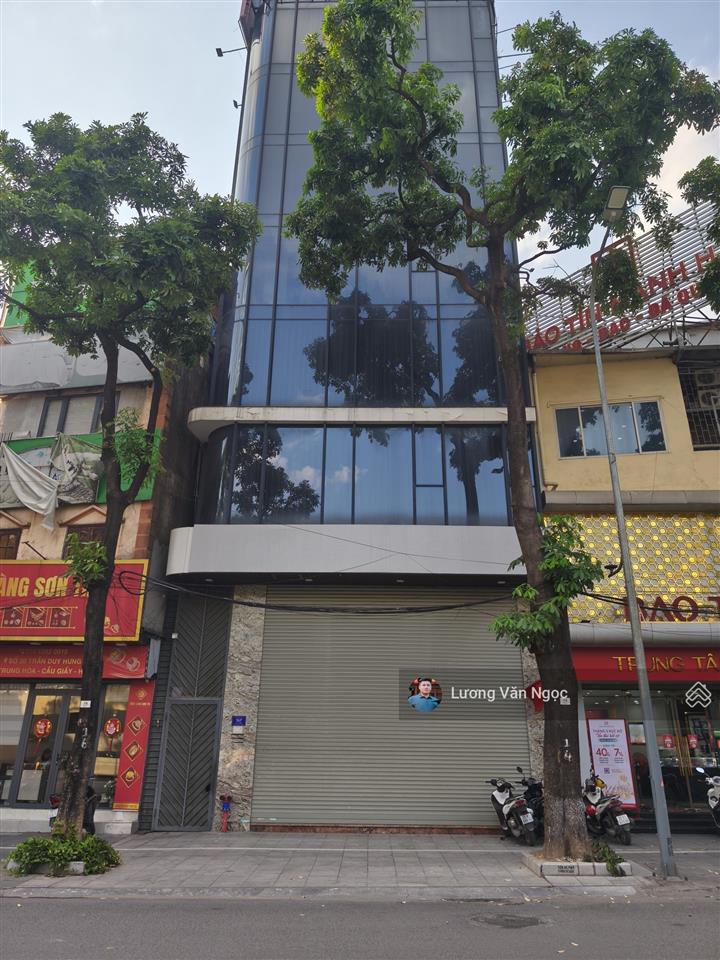 Chính chủ cho thuê sàn văn phòng toà nhà 9 tầng vũ phạm hàm  phường yên hoà. dt 40m.thang máy. 5tr