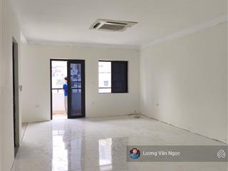 Cho thuê tầng 1 mặt phố lưu quang vũ, phường trung hoà. dt 180m2/sàn. giá 19,5 triệu/th