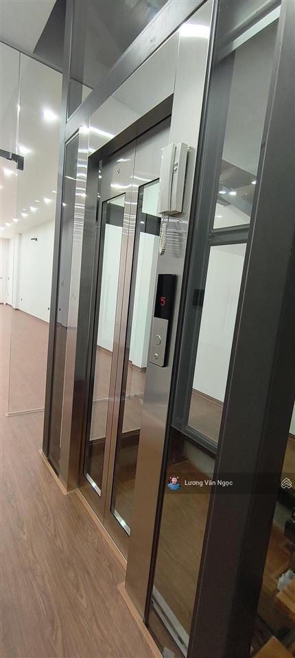 Chính chủ bán gấp liền kề a10 nguyễn chánh  phường yên hoà  cầu giấy. dt 82m x 5t. giá 32,8 tỷ