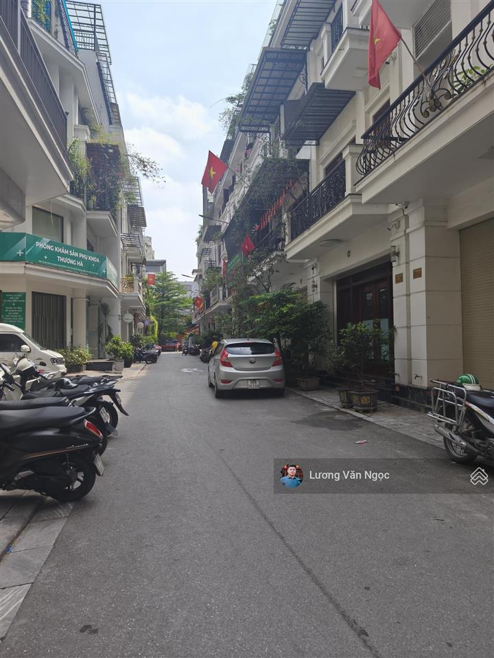 Chính chủ bán nhà phân lô hoàng ngân  quan nhân  phường thanh xuân. dt 45m2 x 5t. giá 16,4 tỷ