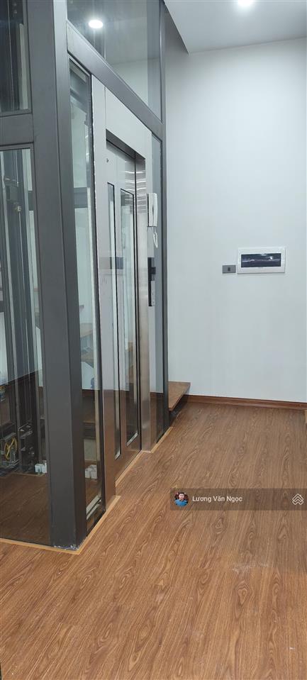 Chính chủ cho thuê nhà số 23e liền kề a10 nguyễn chánh  phường yên hoà. dt 90m x 5t. giá 41 triệu