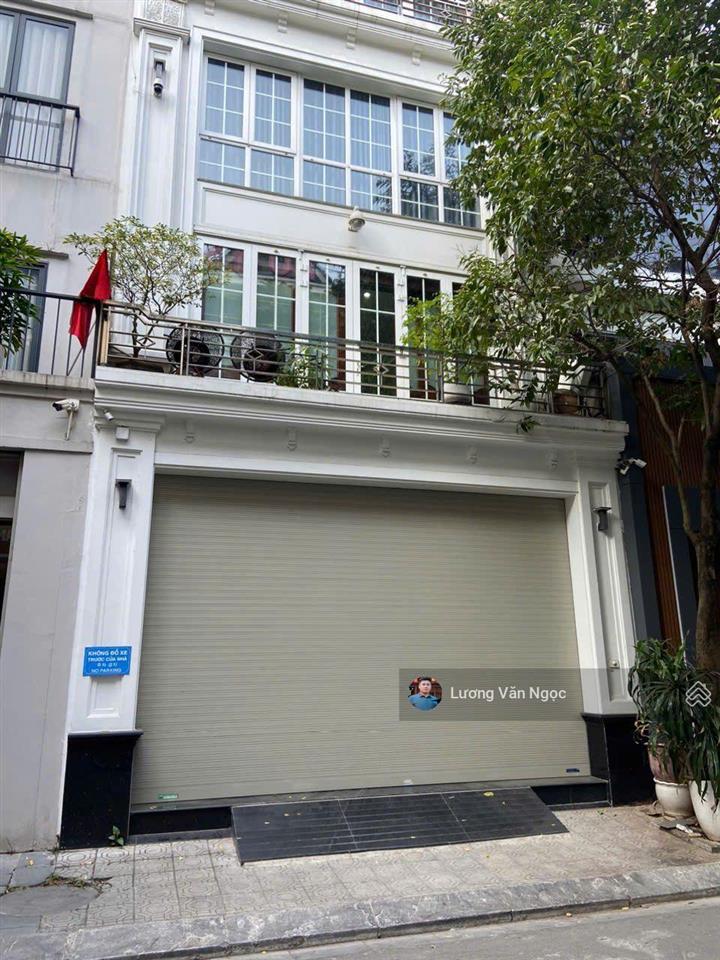 Cho thuê nhà số 16b xuân quỳnh  phường yên hoà  quận cầu giấy. dt 115m2 x 5t. giá 39tr