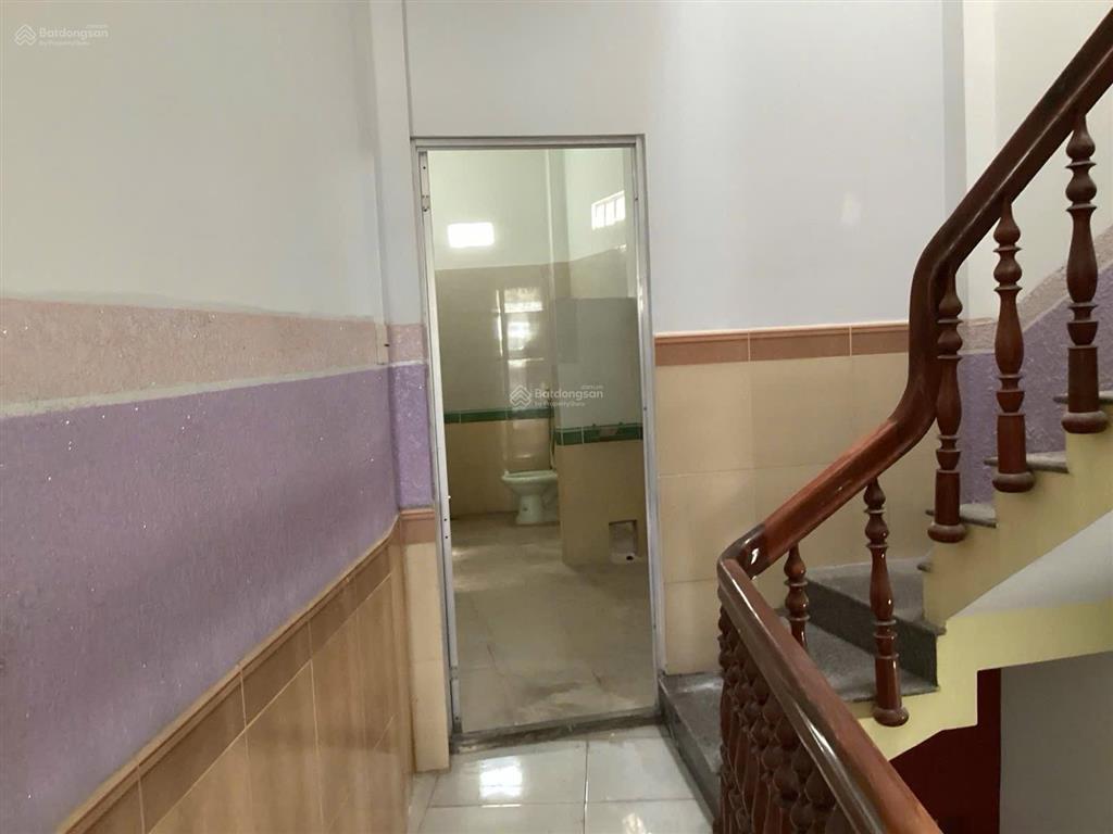 Tôi cần cho thuê nhà mặt tiền kinh doanh địa chỉ 08a, duy tân, p4, tuy hoà phú yên