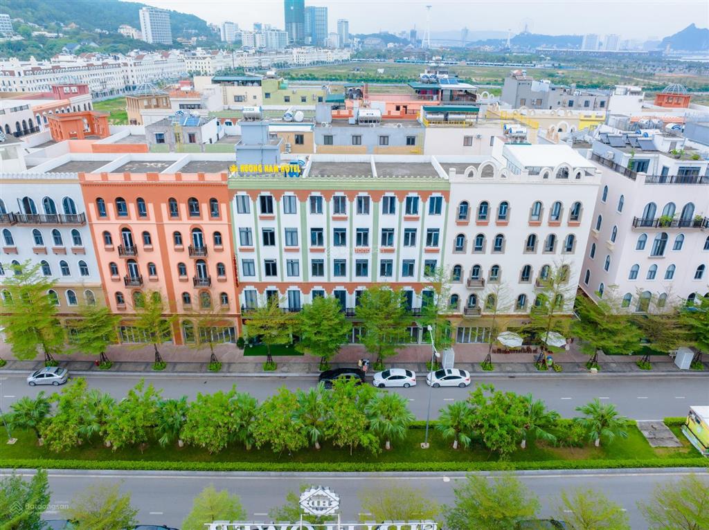 Chính chủ bán cả 2 lô mặt tiền đường châu mỹ, mặt đường 30 mét, cực hiếm hướng biển sở hữu lâu dài