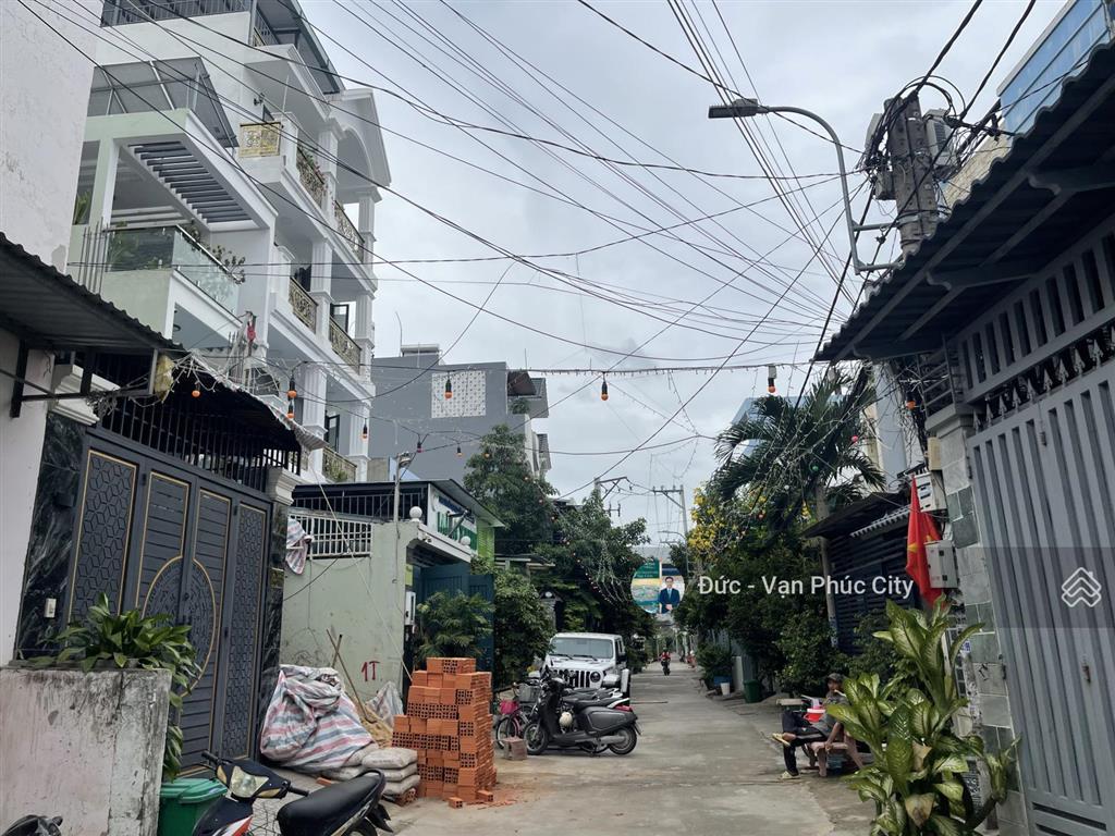 Chính chủ gửi bán nhà nát 289m2 hiệp bình chánh  giá 19 tỷ, có dãy nhà trọ 40tr/tháng