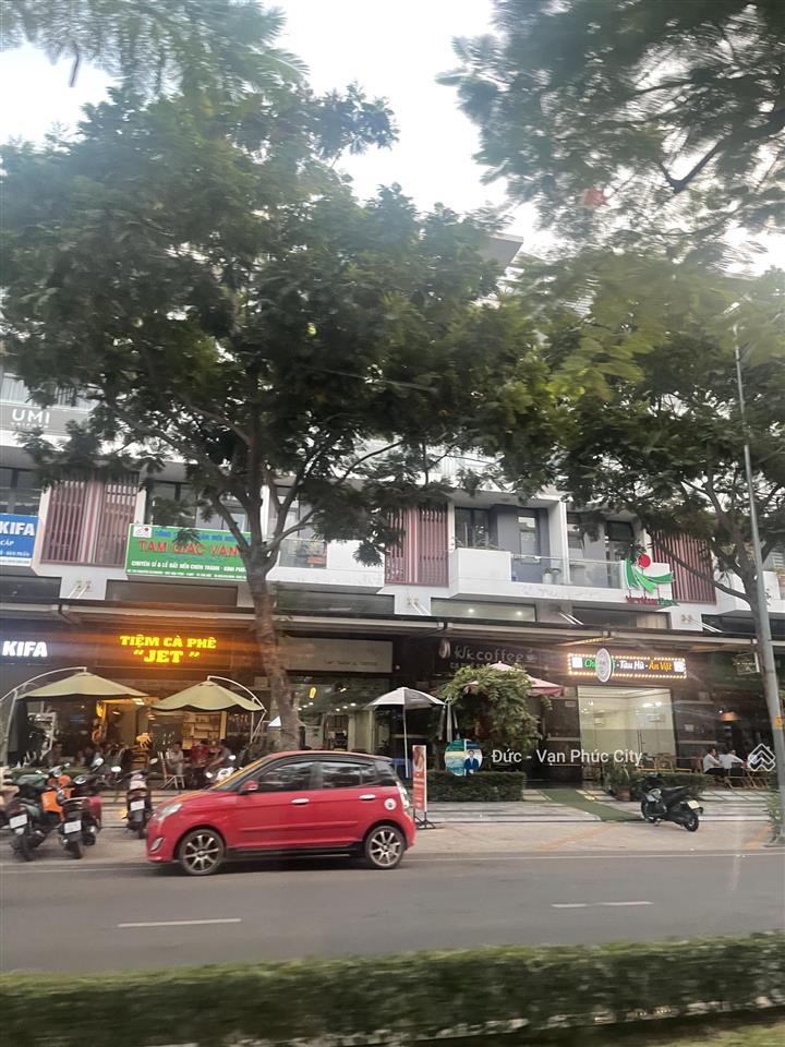 Bán nhà mặt phố nguyễn thị nhung 5x20m  giá 25,9 tỷ hoàn thiện  có thang máy