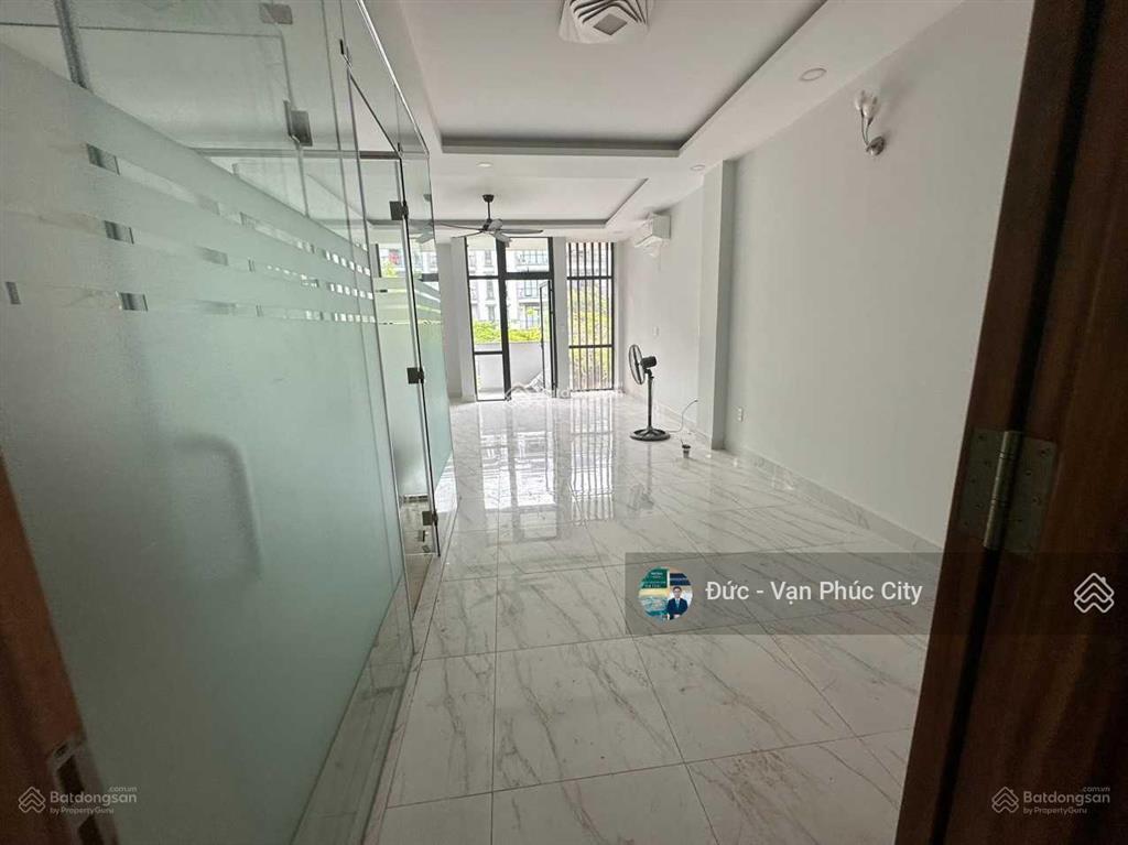 Cho thuê căn shophouse nguyễn thị nhung 5x20m, 5 tầng, giá chỉ 45 triệu/tháng. giá tốt