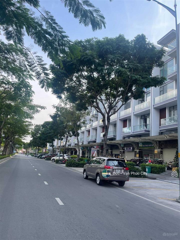 Cho thuê căn shophouse nguyễn thị nhung 5x20m, 5 tầng, giá chỉ 45 triệu/tháng. giá tốt