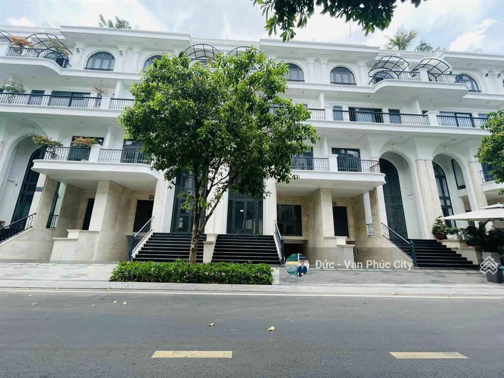 Bán nhà đường 36 kđt vạn phúc 7mx20m  5 tầng tại vạn phúc city giá 30 tỷ