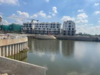 Shophouse trục chính, hướng mát