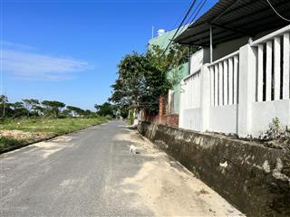 Bán đất kèm nhà cấp 4 đang ở khu vực hoà hải