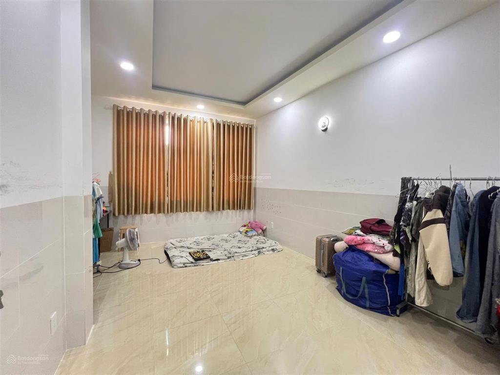 Bán nhà đường hậu giang, 4 tầng đúc, 56m2, 10m ra mặt tiền, giá chỉ 6,5 tỷ ở ngay