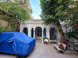 Biệt thự độc bản, hơn 1 thế kỷ chưa đổi chủ, trần đình xu quận 1, dt 262m2, tài chính 62 tỷ