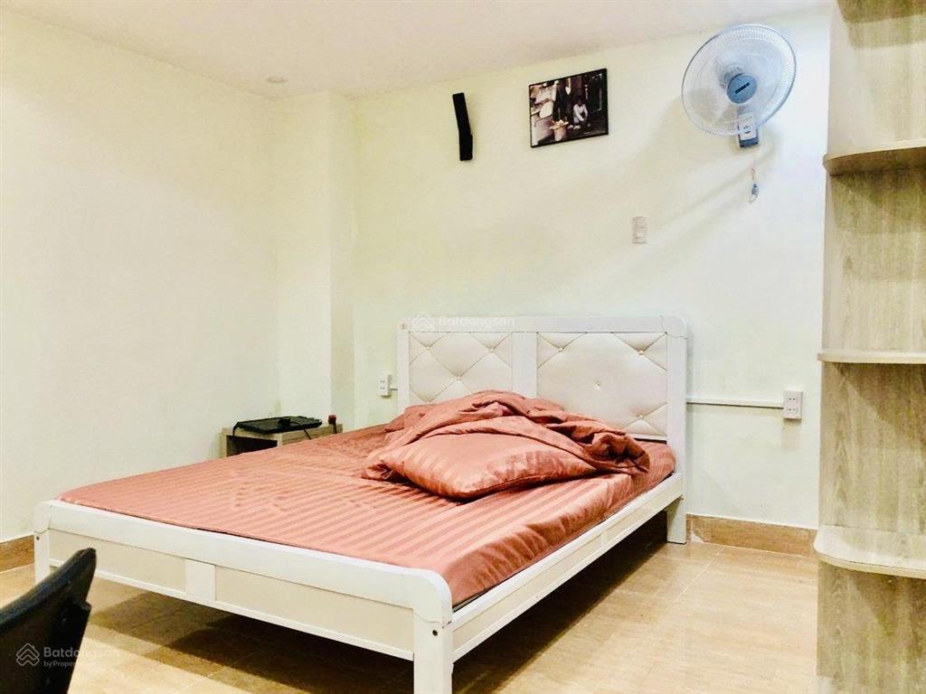 Hiếm nhà phố thủ khoa huân, sát chợ bến thành, 74.6m2, 9pn, ngang khủng 4m1, 21 tỷ