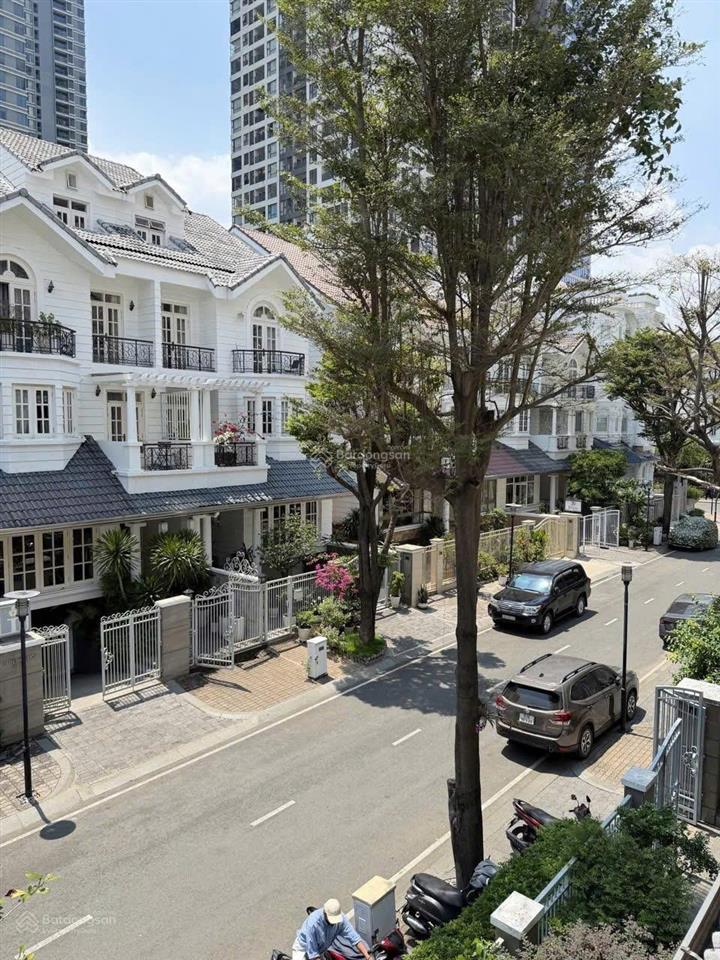 Biệt thự saigon pearl  đẳng cấp thượng lưu  view sông sài gòn  357m2  hầm 3 tầng (300 tỷ)