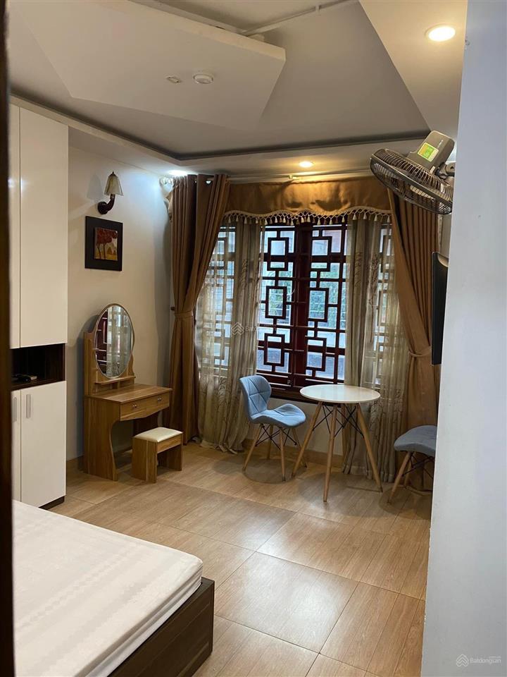 Cho thuê phòng studio nguyên hồng  láng hạ  đống đa