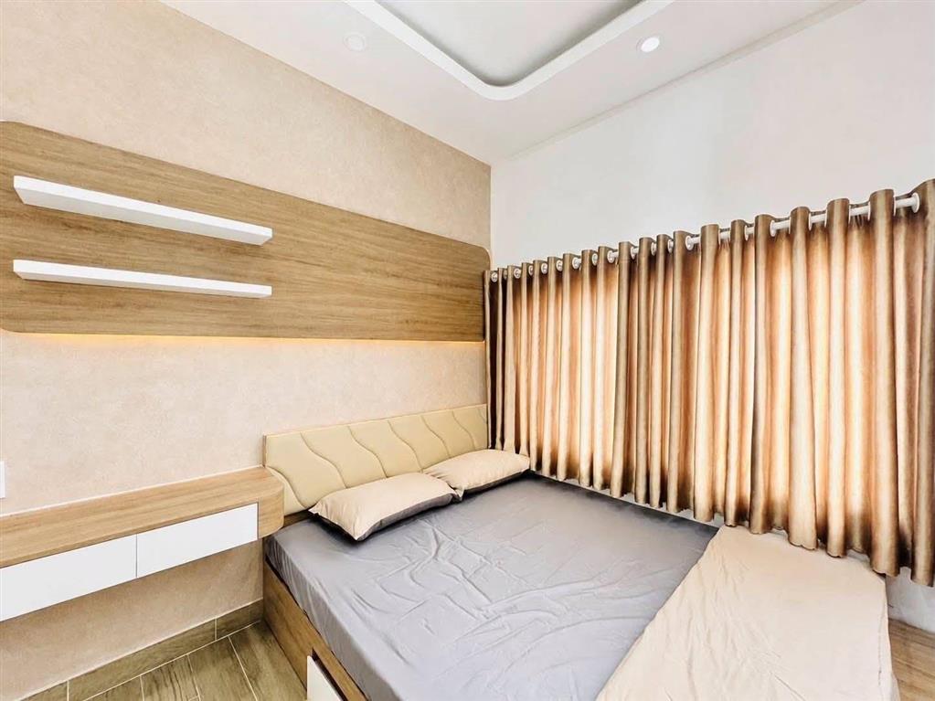 GIẢM GẤP 300 TRIỆU – NHÀ ĐẸP THÍCH QUẢNG ĐỨC - PHÚ NHUẬN.