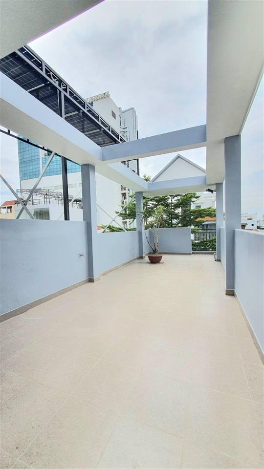 💥 TÒA NHÀ 6 TẦNG – HẺM XE TẢI QUAY ĐẦU 10M – VỪA Ở VỪA KHAI THÁC CHDV DÒNG TIỀN CAO.