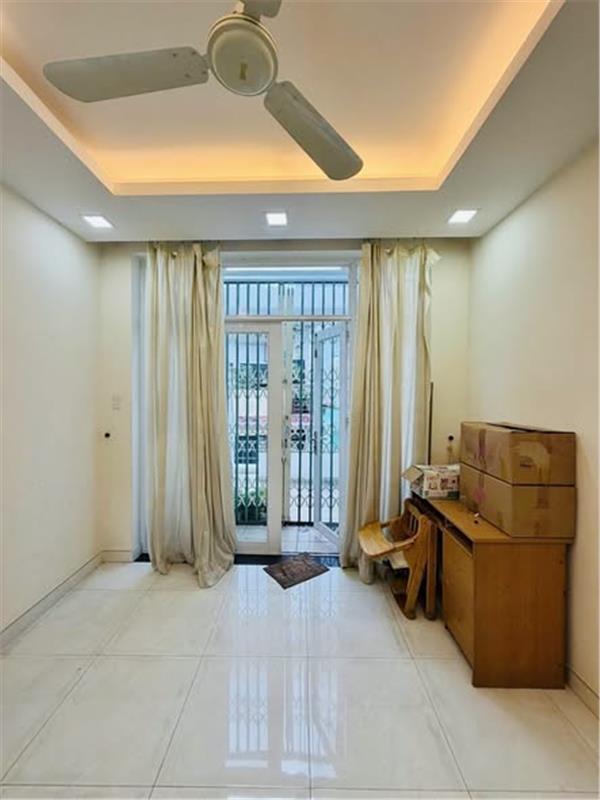 🔥 HÒA HƯNG QUẬN 10 P 13 – NHÀ MỚI ĐẸP 4 TẦNG – CHỈ 6.8 TỶ.