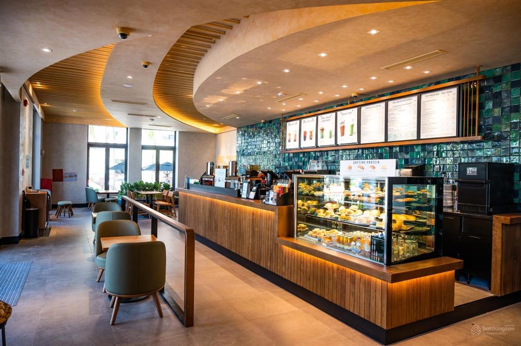 Cho thuê nhà góc 2mt hàn thuyên, quận 1, dt 9x20m, 1 trệt 1 lầu, dtsd 360m²