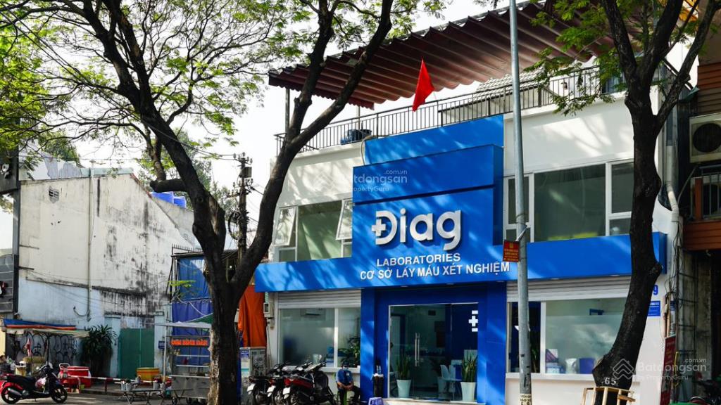 Cho thuê mặt bằng mặt tiền đặng thị nhu, quận 1, dt 10x30m, 1 trệt 2 lầu, dtsd 900m2