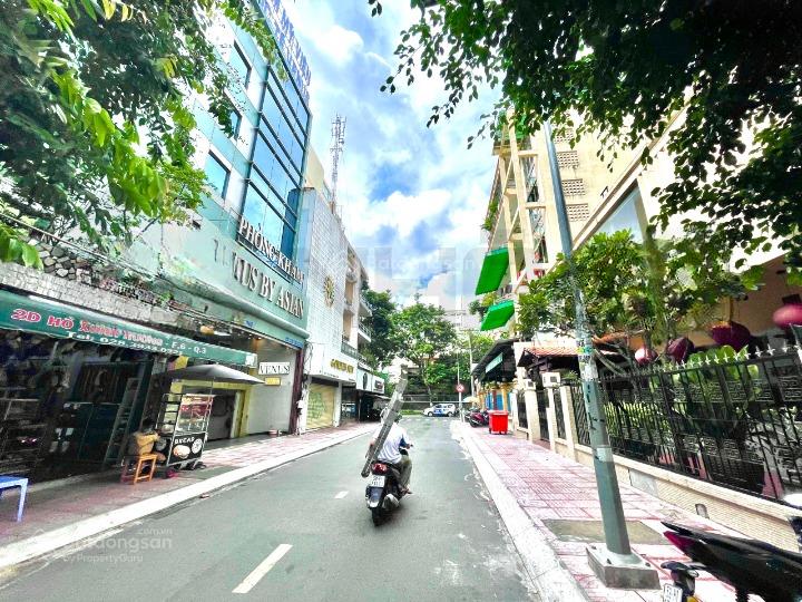 Cho thuê nhà mặt tiền số 79 đường hồ xuân hương, quận 3, dt 14x20m, 1 trệt, 1 lửng, dtsd 560 m2