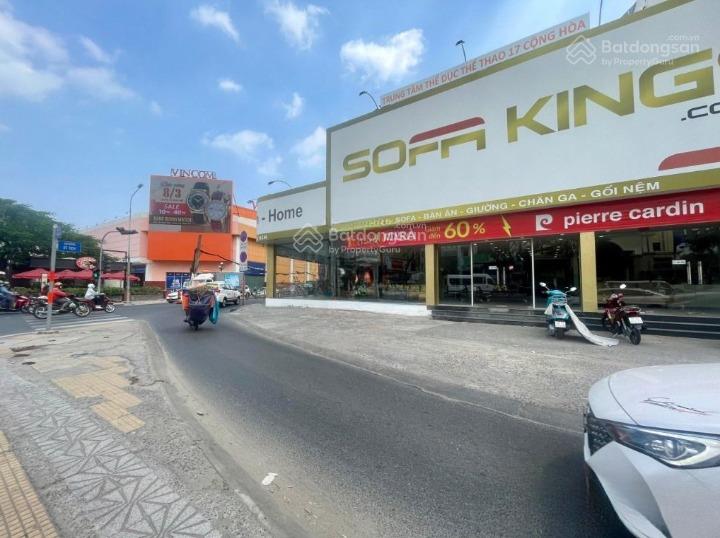 Cho thuê góc 2 mt số 17a cộng hòa với út tịch, tân bình, dt 15x30m, 1 trệt 1 lầu, dtsd 1.200m2