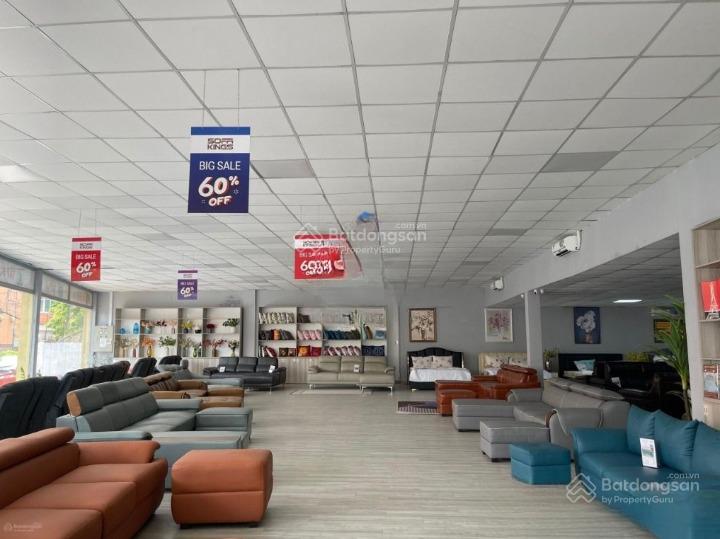 Cho thuê góc 2 mt số 17a cộng hòa với út tịch, tân bình, dt 15x30m, 1 trệt 1 lầu, dtsd 1.200m2
