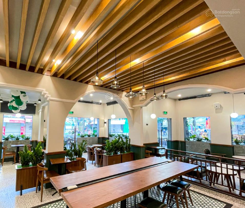 Cho thuê mặt bằng mặt tiền đỗ quang đẩu, quận 1, dt 20x26m, 1 trệt, 2 lầu, dtsd 1.500m2