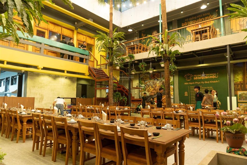 Cho thuê mặt bằng mặt tiền thạch thị thanh, quận 1, dt 20x38m, 1 trệt, 1 lầu, dtsd 1.500m2