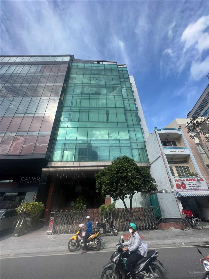 Cho thuê tòa nhà mặt tiền trương quyền, quận 3, dt 18x32m, 2 hầm 1 trệt 10 lầu tm, dtsd 7.500m2