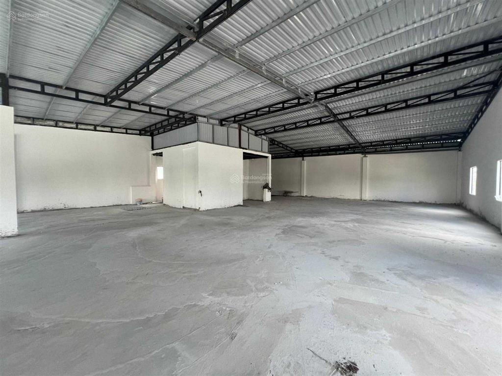 Cho thuê mặt bằng mặt tiền đặng dung, quận 1, dt 10x20m, 1 trệt, 3 lầu, dtsd 800m2