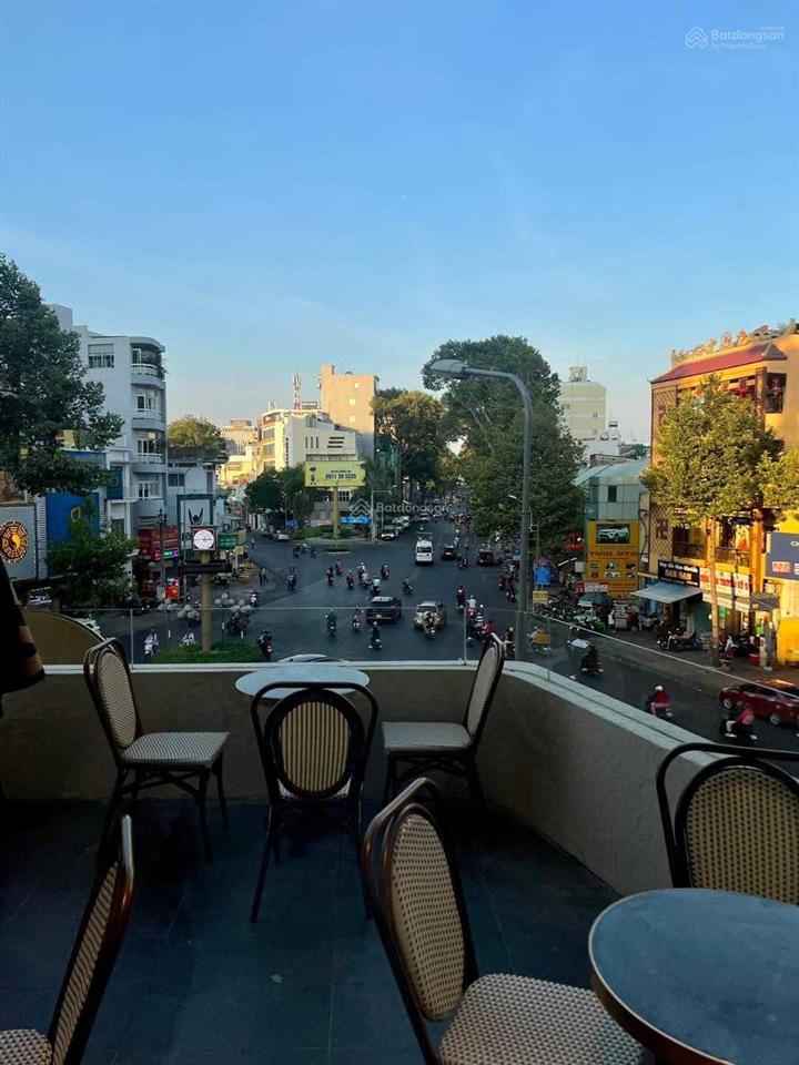 Cho thuê nhà góc 2mt nguyễn thông, quận 3, dt 20x28m, 1 trệt, 2 lầu, dtsd 1.700m2