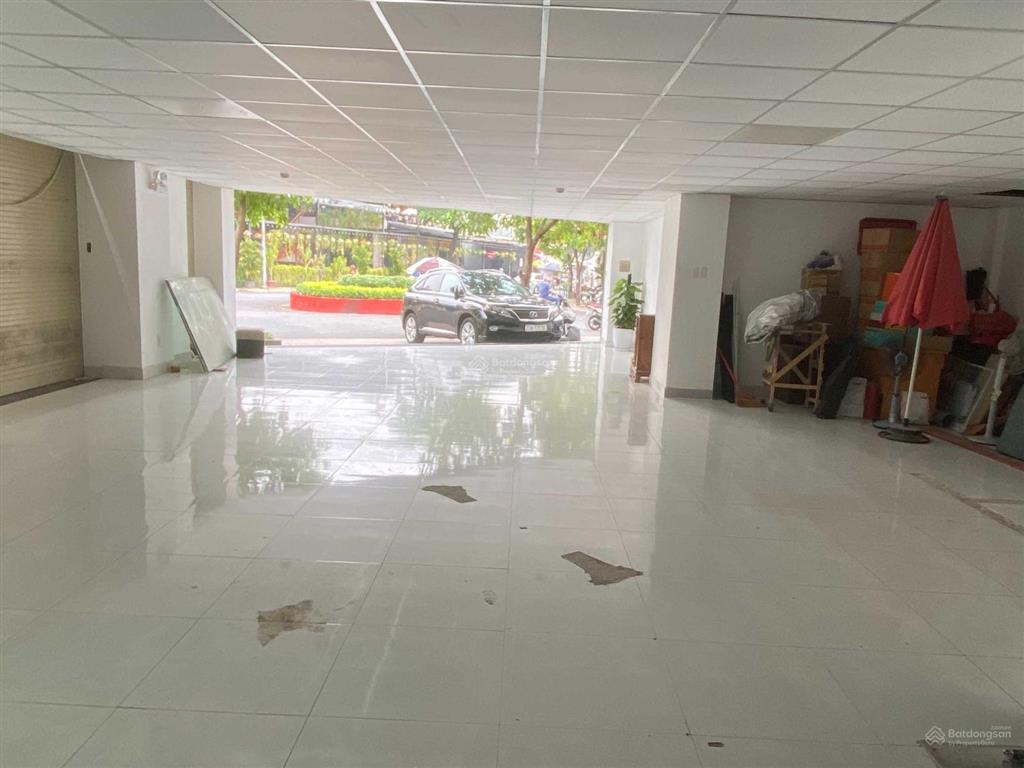 Cho thuê tòa nhà mặt tiền nguyễn thị diệu, quận 3, dt 7.5x20m, 1 hầm 7 lầu tm, dtsd 1.200m2
